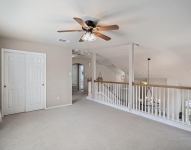 2913 Fleet Dr - Photo Thumbnail 19