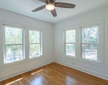 902 Bouldin Ave - Photo Thumbnail 13