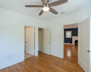 902 Bouldin Ave - Photo Thumbnail 14