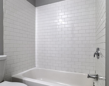10403 Golden Meadow Dr - Photo Thumbnail 22