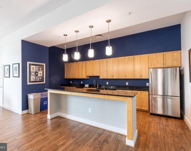 414 Water Street - Photo Thumbnail 21