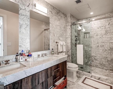 1330 Lancaster Street - Photo Thumbnail 14
