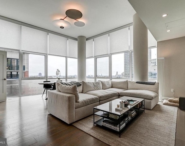 1330 Lancaster Street - Photo Thumbnail 1