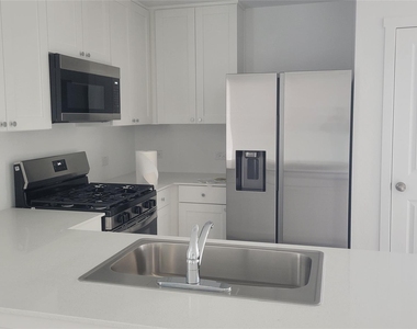 510 Firedance Ct - Photo Thumbnail 10