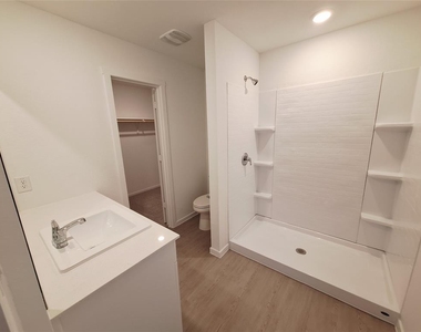 510 Firedance Ct - Photo Thumbnail 21