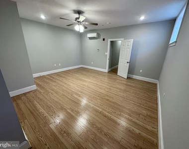 1214 Eutaw Place - Photo Thumbnail 7
