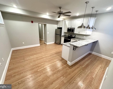 1214 Eutaw Place - Photo Thumbnail 3