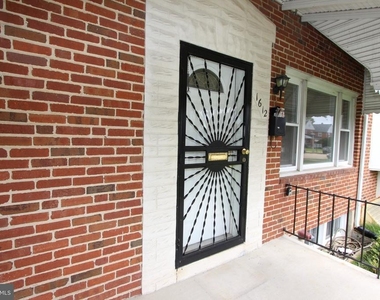 1612 Sherwood Avenue - Photo Thumbnail 1