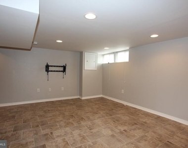 1612 Sherwood Avenue - Photo Thumbnail 14