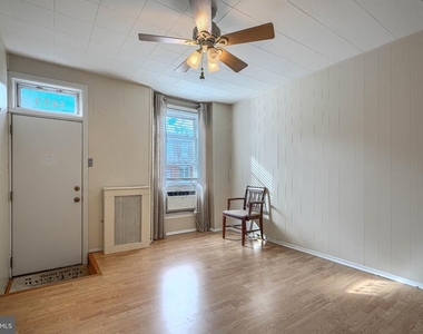 1453 Woodall Street - Photo Thumbnail 3