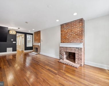 1814 E Pratt Street - Photo Thumbnail 4