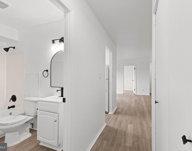 3921 Maine Avenue - Photo Thumbnail 10
