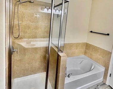 1405 Delsie Dr - Photo Thumbnail 5