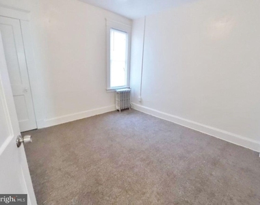 3214 W Baltimore Street - Photo Thumbnail 6