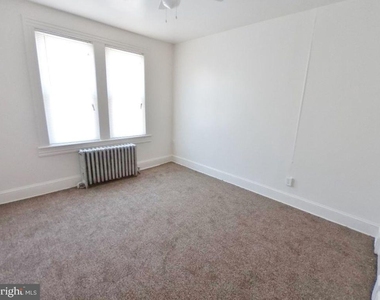 3214 W Baltimore Street - Photo Thumbnail 7