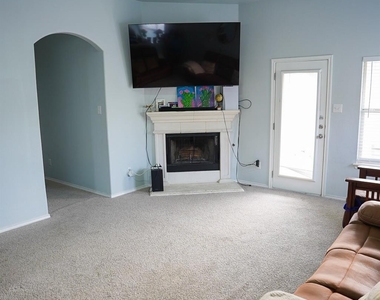 149 Firwood N - Photo Thumbnail 16