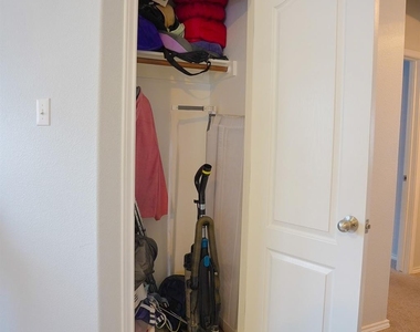 149 Firwood N - Photo Thumbnail 4