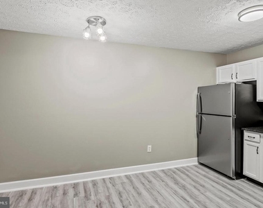 50 Amberstone Court - Photo Thumbnail 8
