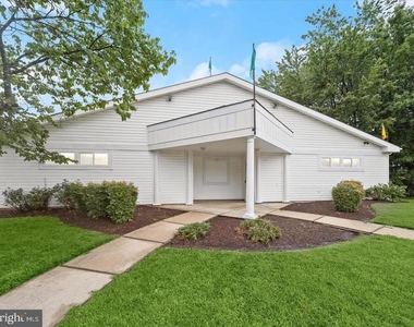 50 Amberstone Court - Photo Thumbnail 20