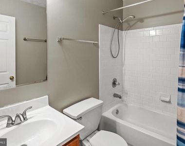 50 Amberstone Court - Photo Thumbnail 14