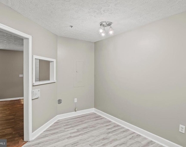 50 Amberstone Court - Photo Thumbnail 7