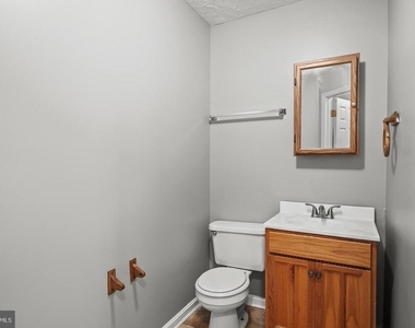 50 Amberstone Court - Photo Thumbnail 6