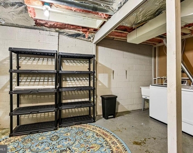 1812 Foxdale Court - Photo Thumbnail 29