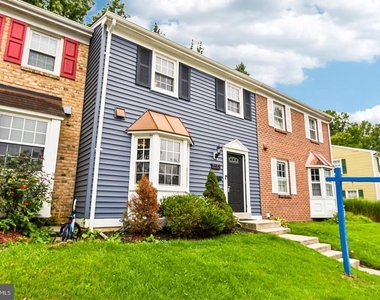 1812 Foxdale Court - Photo Thumbnail 32