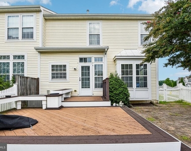 1701 Hayle Drive - Photo Thumbnail 33