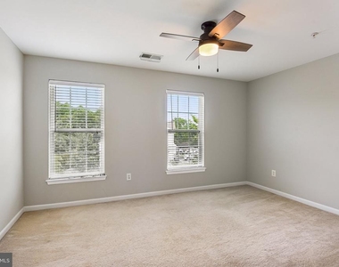 1701 Hayle Drive - Photo Thumbnail 15