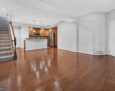 1303 Cheswick Lane - Photo Thumbnail 1