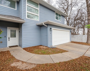 7312 E Ben White Blvd - Photo Thumbnail 2