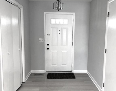258 Riverside Road - Photo Thumbnail 3