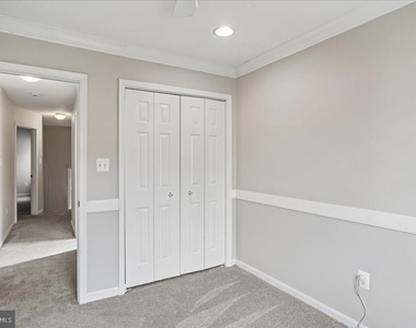 272 Braxton - Photo Thumbnail 14