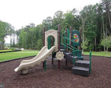 24103 Harvest Circle - Photo Thumbnail 19