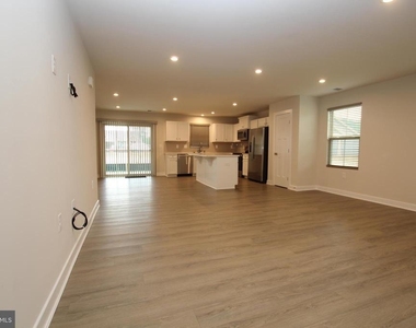 24103 Harvest Circle - Photo Thumbnail 3