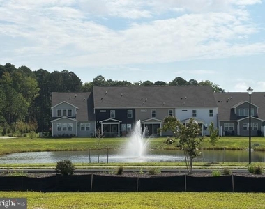 219 Lackawanna Lane - Photo Thumbnail 23