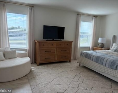 219 Lackawanna Lane - Photo Thumbnail 13