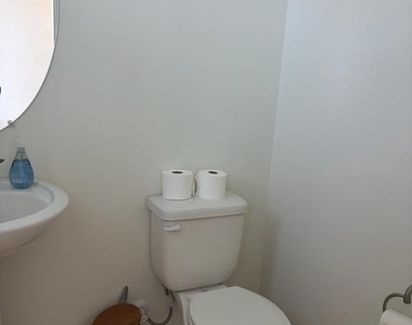 219 Lackawanna Lane - Photo Thumbnail 3