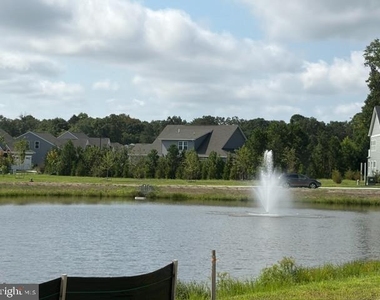219 Lackawanna Lane - Photo Thumbnail 22