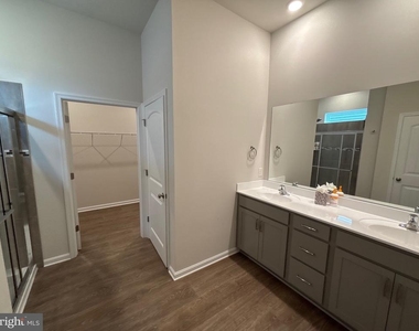 34336 East Lake - Photo Thumbnail 11