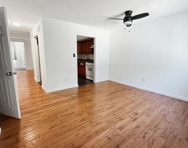 32 Ethan Allen Court - Photo Thumbnail 7