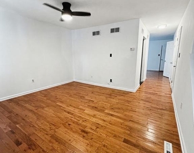 32 Ethan Allen Court - Photo Thumbnail 1