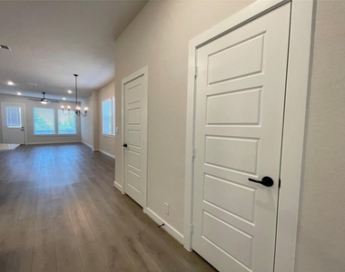 128 Radnor Rd - Photo Thumbnail 18