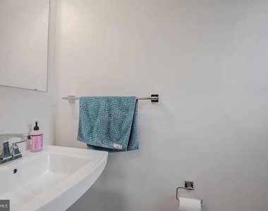 219 Felix Drive - Photo Thumbnail 6