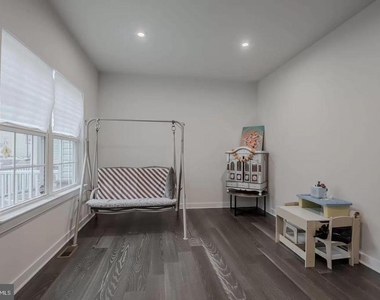 219 Felix Drive - Photo Thumbnail 40