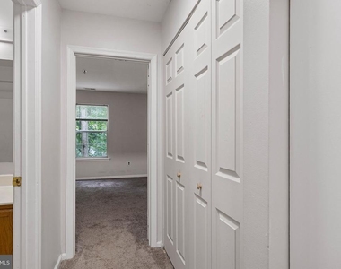 1024 Willings Way - Photo Thumbnail 18