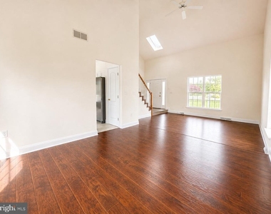 1302 Ponderosa Drive - Photo Thumbnail 6
