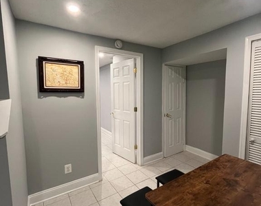 1442 Independence Avenue Se - Photo Thumbnail 15