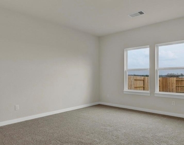 629 Jane Long Dr - Photo Thumbnail 6